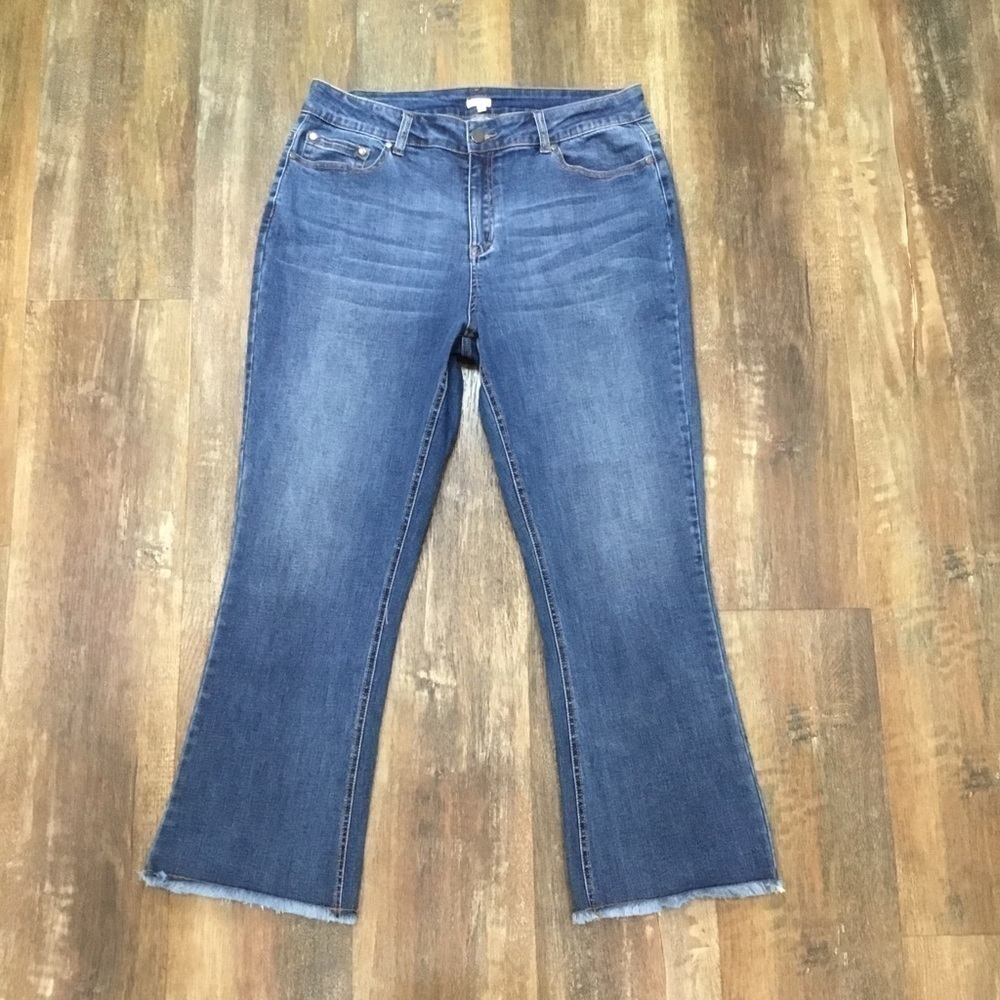 REBA raw hem cropped jeans size 14